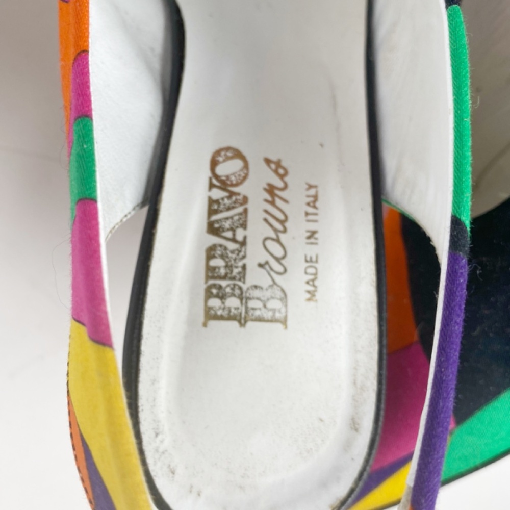 Multicolor Patterned Pointed-Toe Heels - Vibrant Colorblock Design - Picture 5 of 5